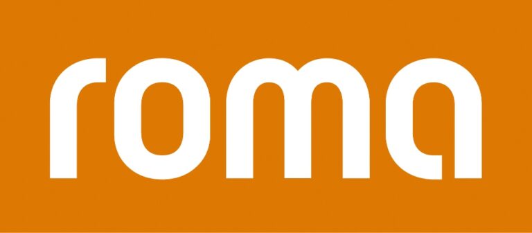 Roma Logo in weisser Schrift auf orangem Hintergrund